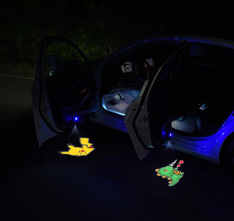 D2-luz LED nocturna para coche, proyector dinámico de dibujos animados, lámpara recargable para puerta de coche, luz de advertencia, decoración de Anime